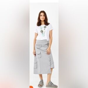 MIA INSPIRATION Gray asymmetric skirt with button closure size 2(large)